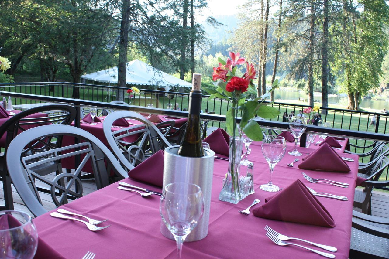 Morrisons Rogue River Lodge Merlin ภายนอก รูปภาพ