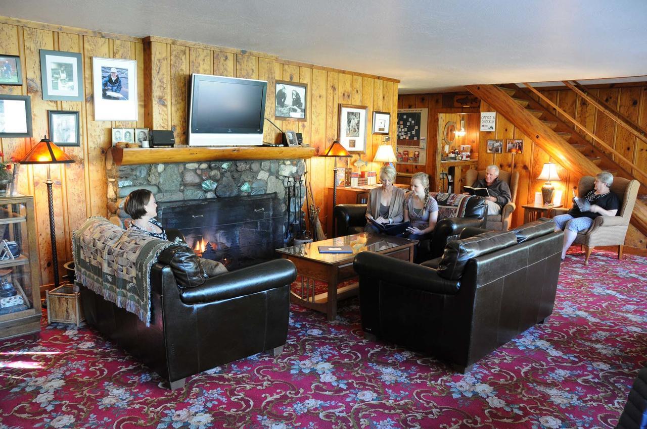 Morrisons Rogue River Lodge Merlin ภายนอก รูปภาพ