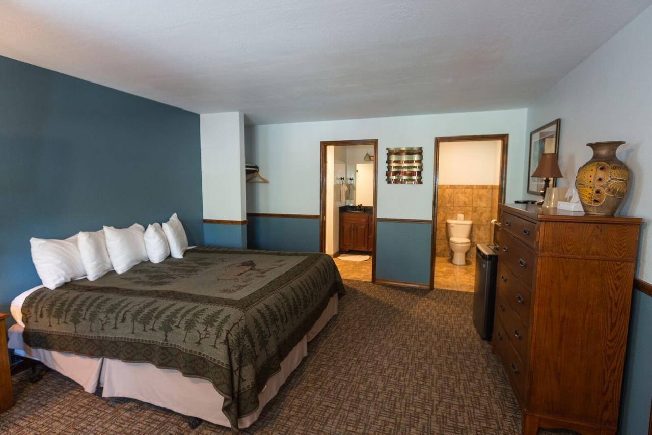 Morrisons Rogue River Lodge Merlin ภายนอก รูปภาพ
