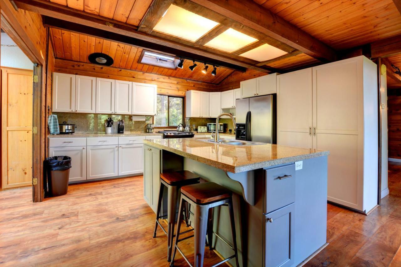 Morrisons Rogue River Lodge Merlin ภายนอก รูปภาพ