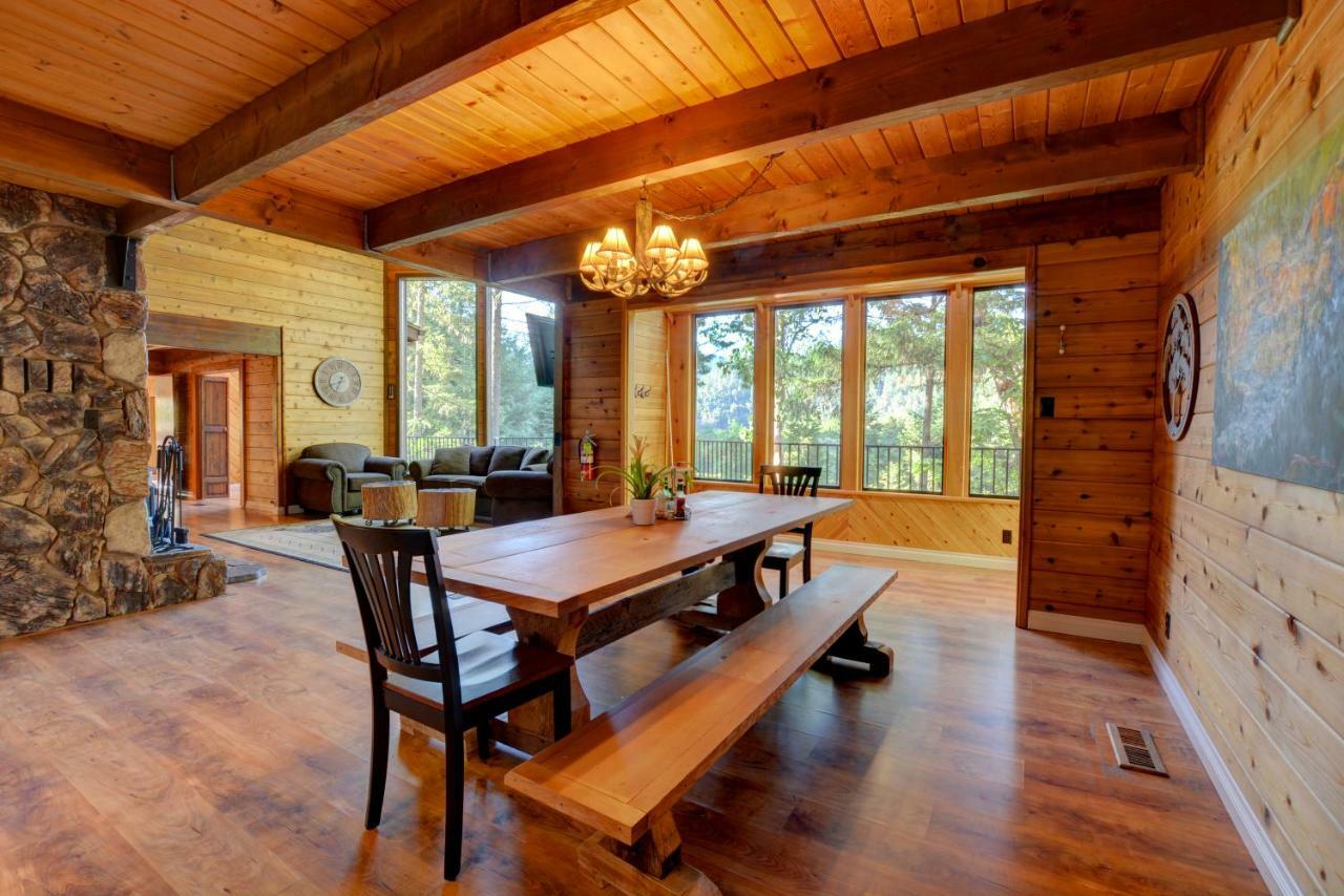 Morrisons Rogue River Lodge Merlin ภายนอก รูปภาพ
