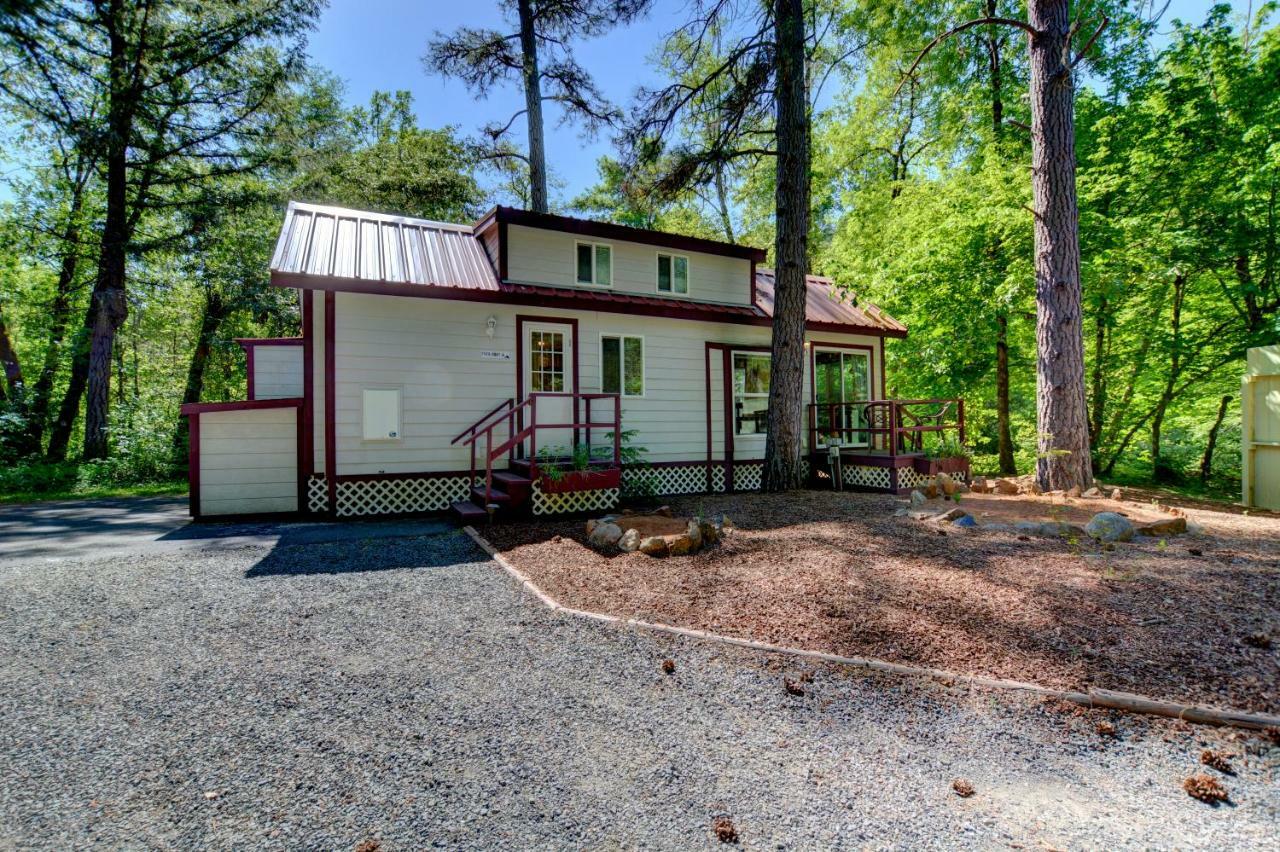 Morrisons Rogue River Lodge Merlin ภายนอก รูปภาพ